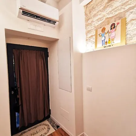 Corte San Triggiano 13 Vecchia, Apartamento *